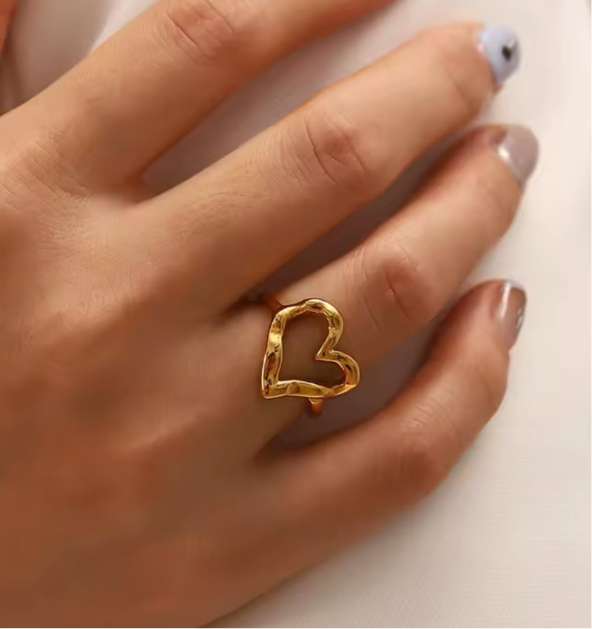 Heart 18k Gold Ring - GRISÉ NYC 2