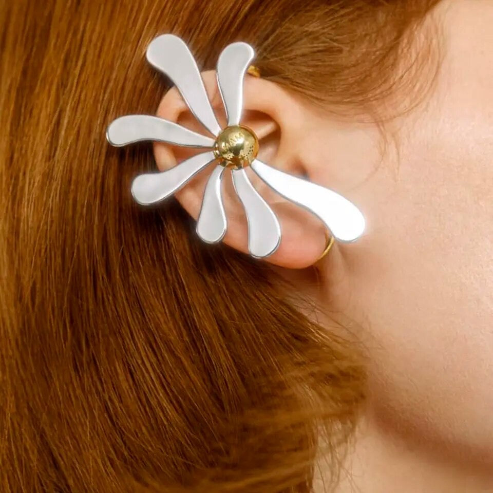 2-Tone Flower Ear-Cuff