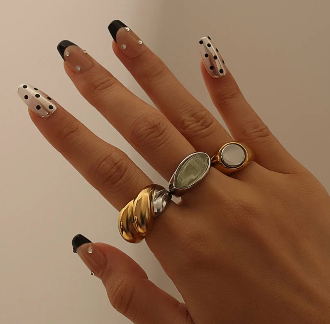 2-Tone Circle Ring - Premium Rings from GRISE NYC - Just $60! Shop now at GRISÉ NYC