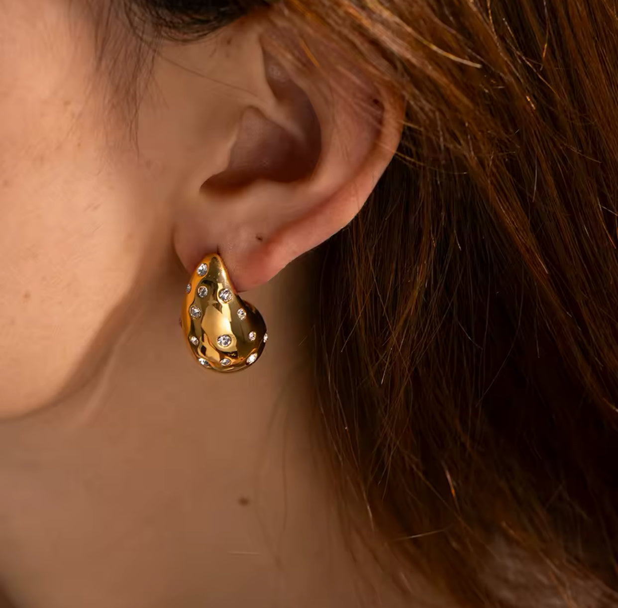 Bling Bling Teardrop 18k Gold Earrings