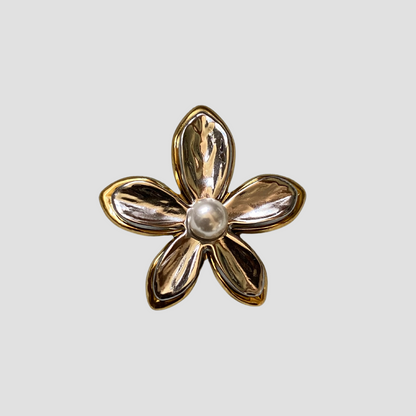 2-Tone Flower Pearl 18k Gold Ring  is - GRISÉ NYC 1