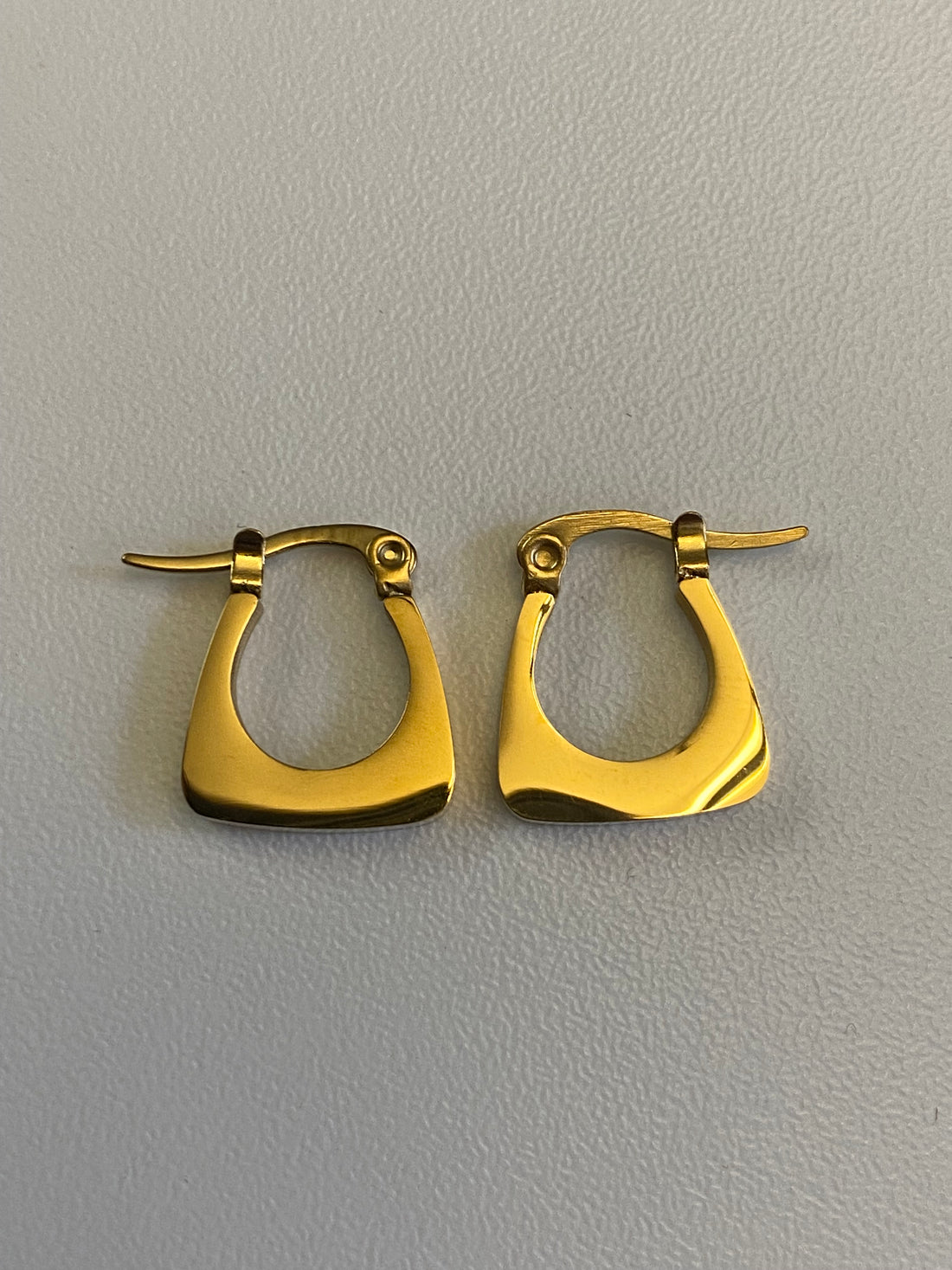 Mini Square 18k Gold Earrings