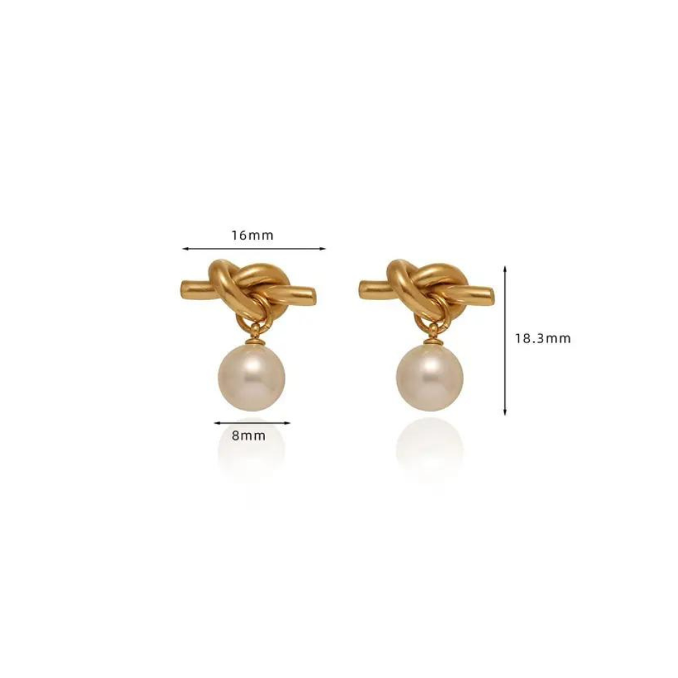 Perlita 18k Gold Dangle Earrings - GRISÉ NYC 3