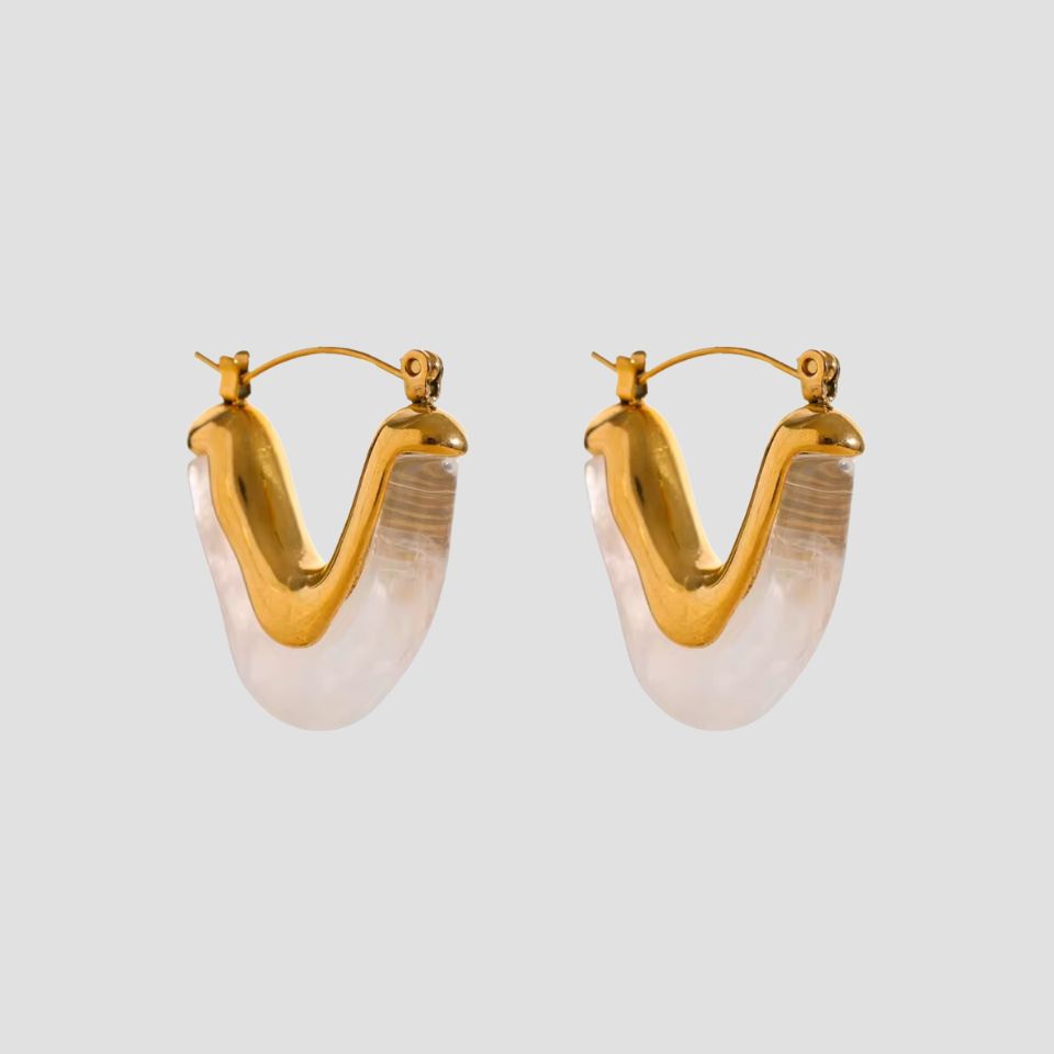 Clear Resin V-Shape 18k Gold Earrings